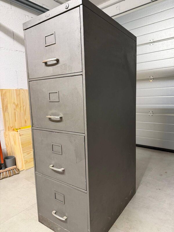Meuble classeur industriel metal