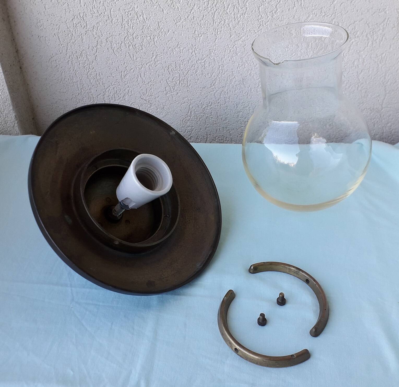 Brass wall light