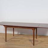 Mid-Century Modern Rosewood Dining Table Model 54 by Gunni Omann for Omann