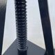 Tabouret à vis
