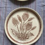 Flat stoneware plates decorated with vintage country flower 1960