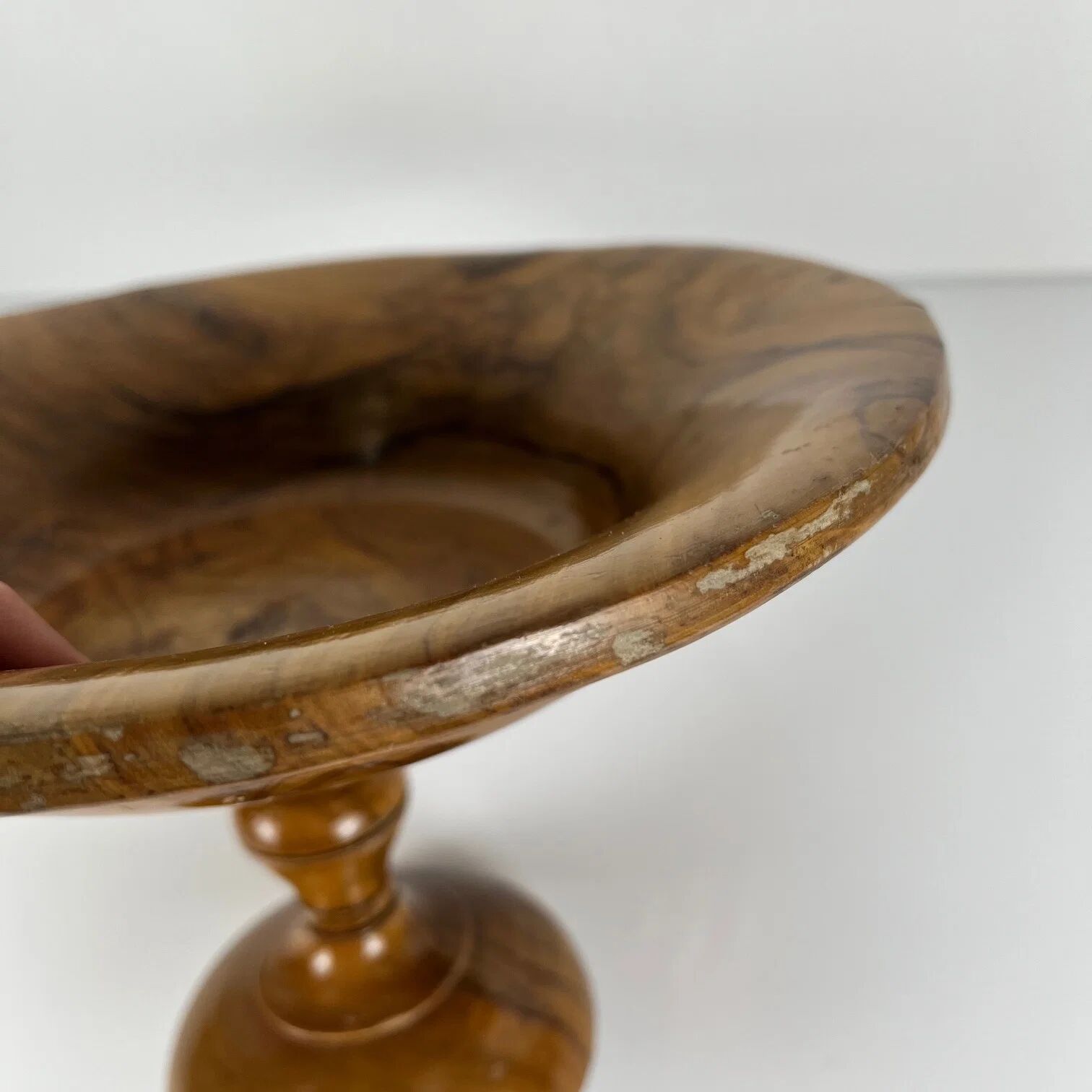 Cup - Footed fruit bowl made of single-piece olive wood, 1950-60