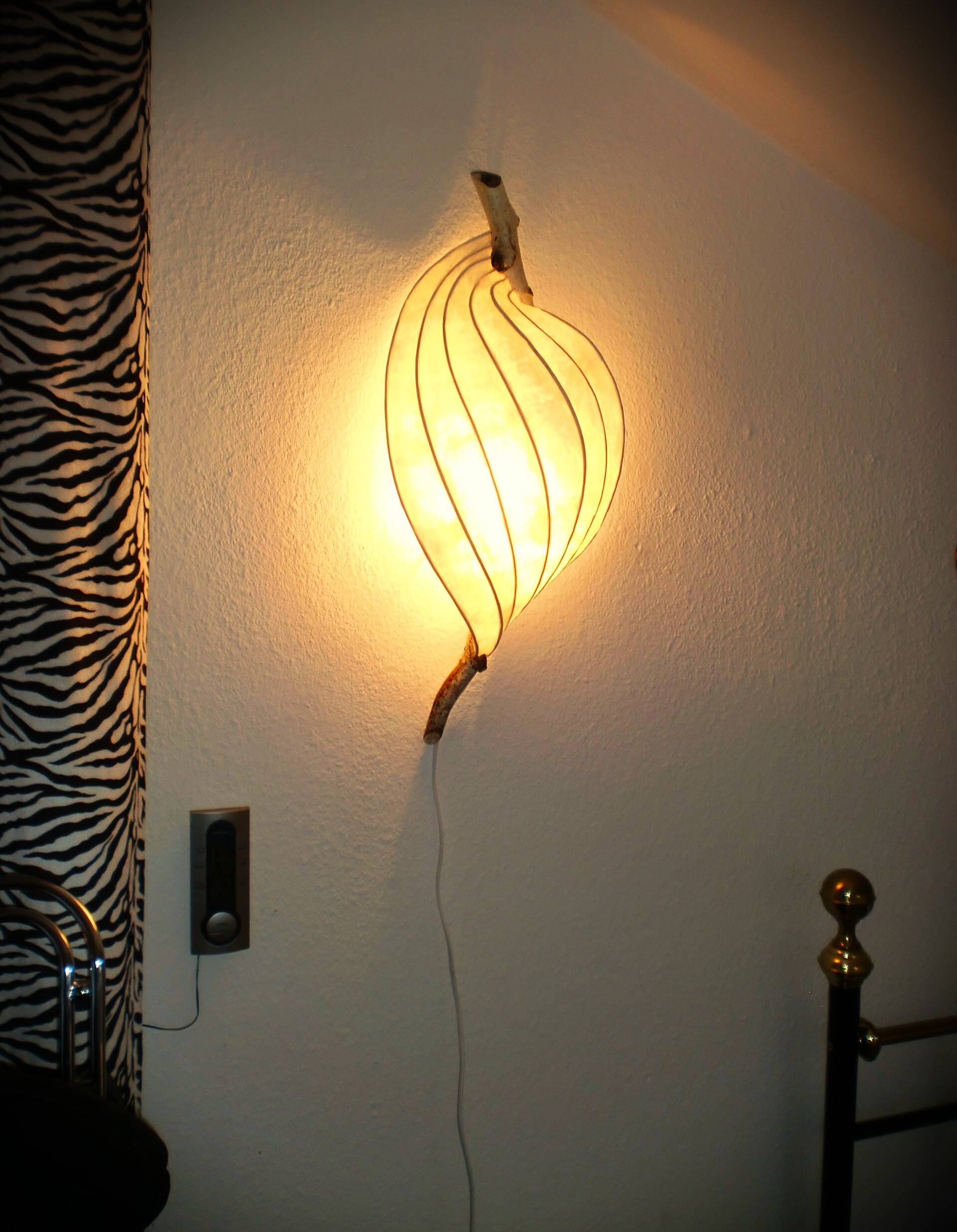 Lampe murale décorative Organic Light Sculpture, branche de bouleau et papier