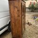 Armoire lingère de village en campagne