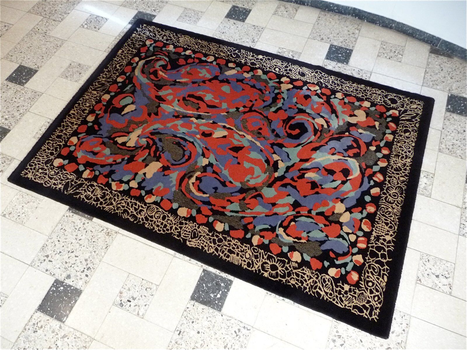 Postmodern Art rug by Pierre Balmain for Van Neder Rugs, France 1980s