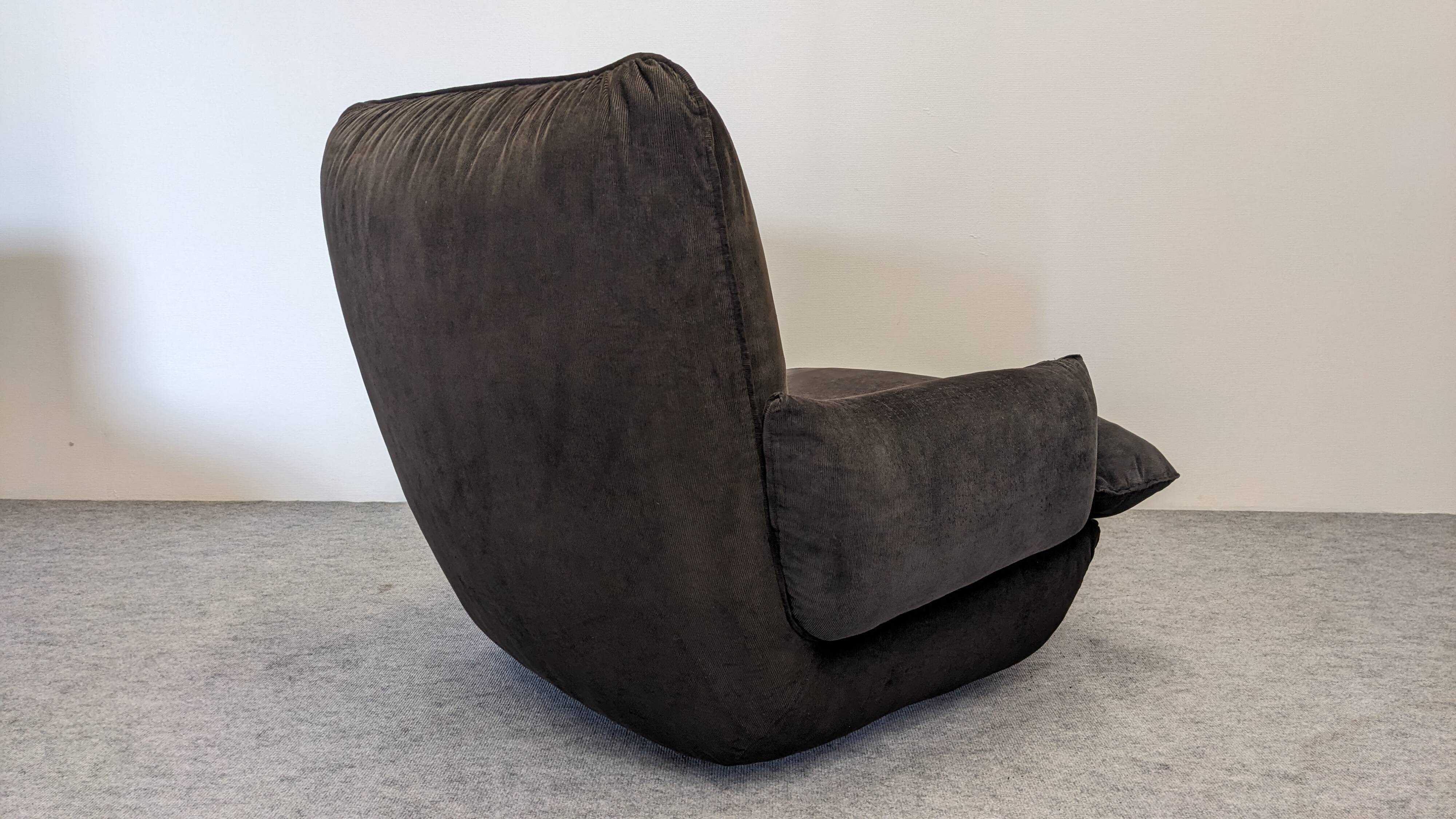 Pair of armchairs by Michel Cadestin for Airborne, France circa 1970.