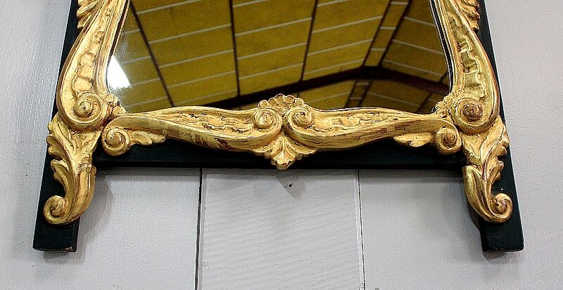 Miroir en bois doré, style Louis XV – début XXe