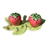 Salt shaker and pepper shaker in slip