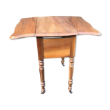 Wooden downside table