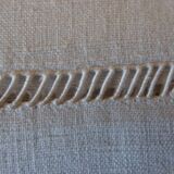 Cotton sheet with embroidered days