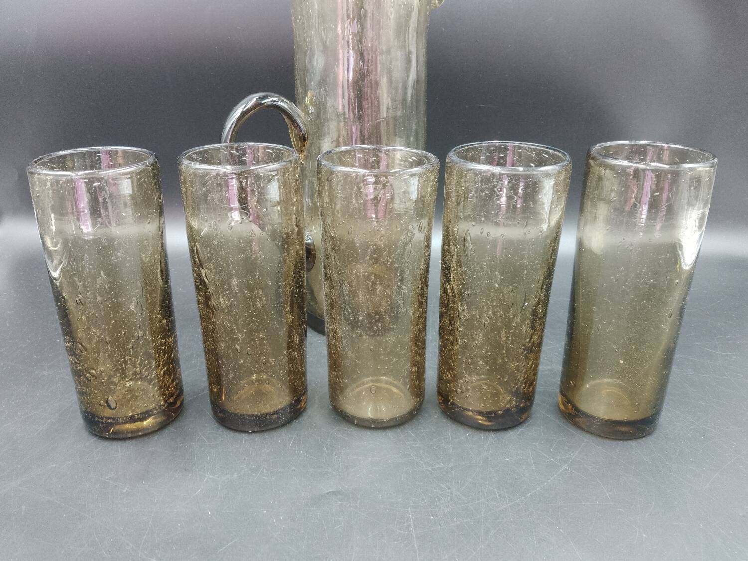 6-piece orangeade set in blown and bubbled gray glass