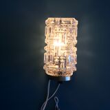 Rectangular wall lamp in molded glass