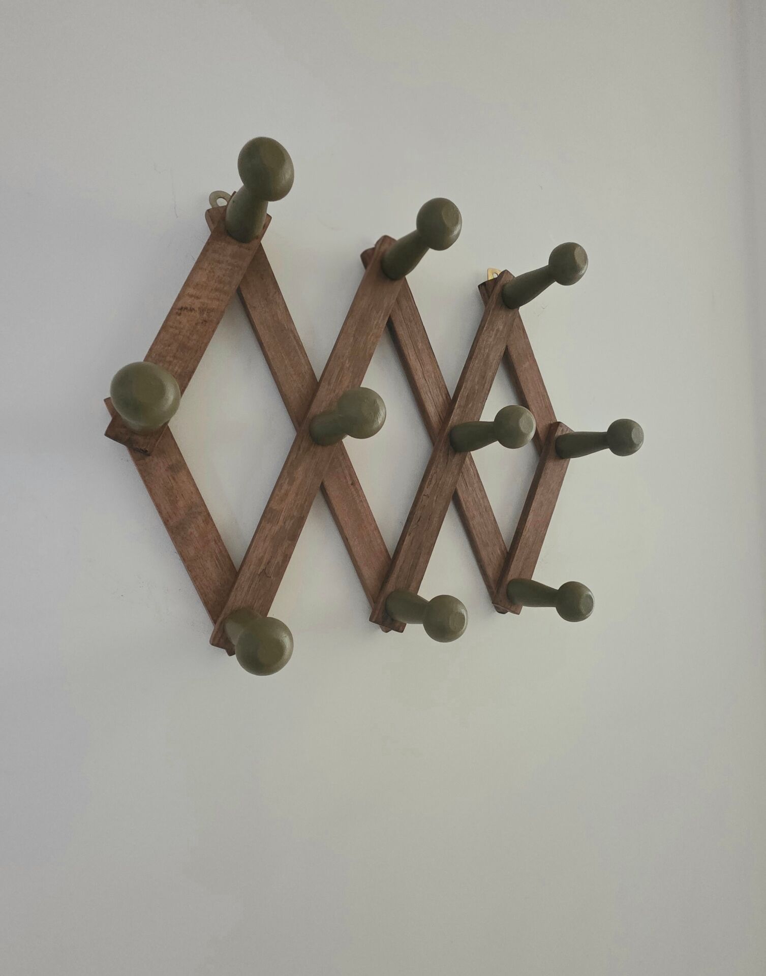 Vintage accordion coat rack