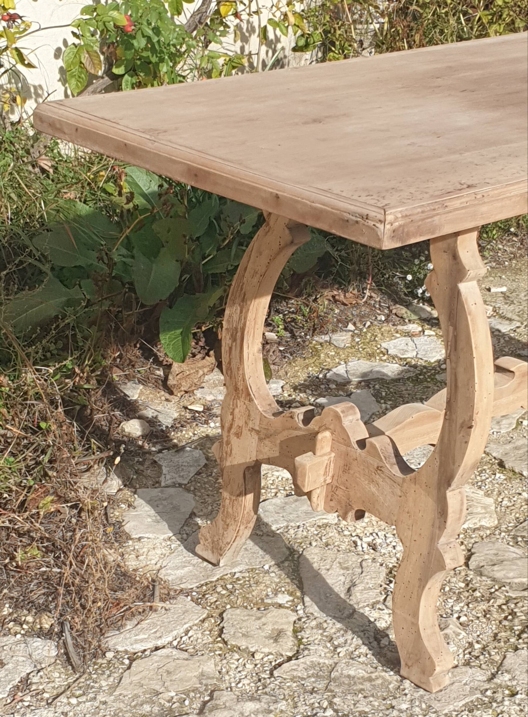 Table Espagnole en bois naturel 178 cm de long