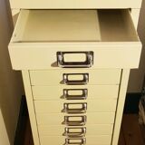 Workbook 15 metal vertical drawers 60