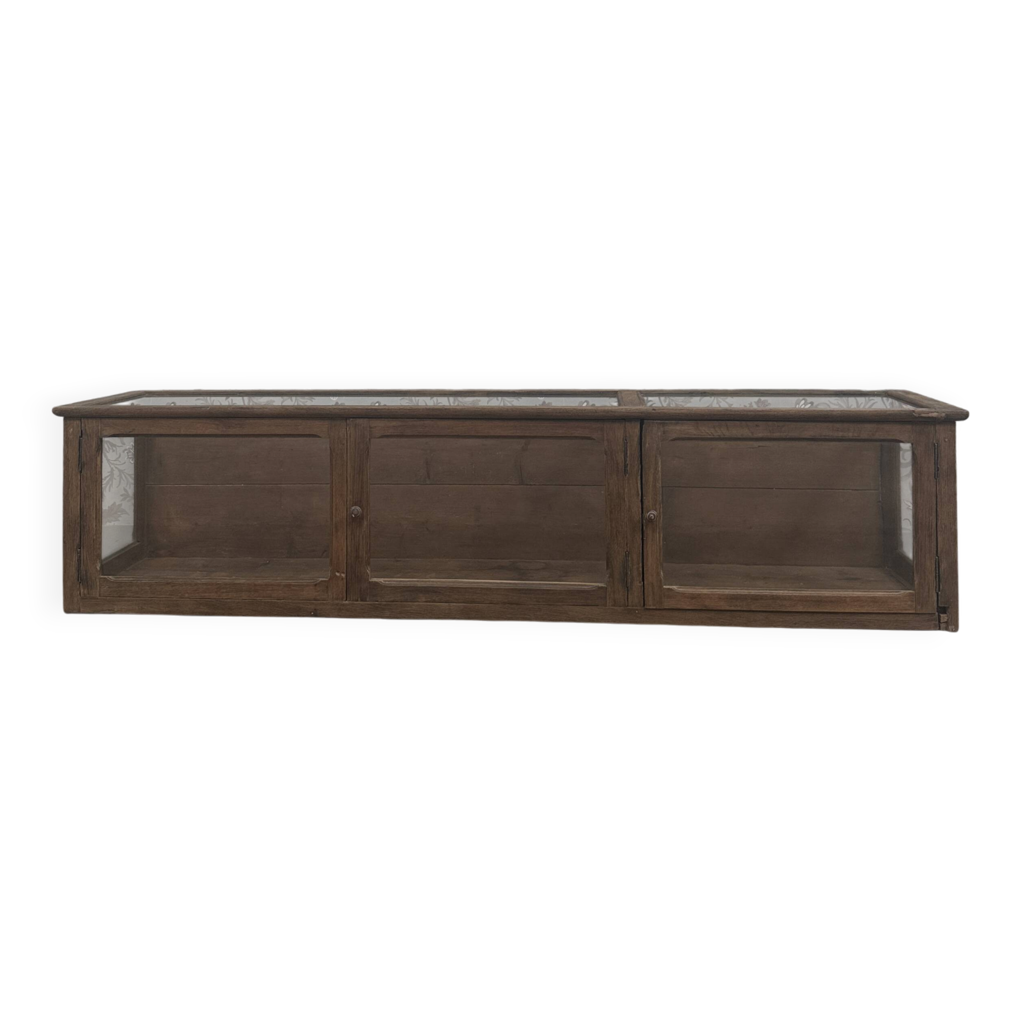 Antique shop display cabinet in oak (renovated)