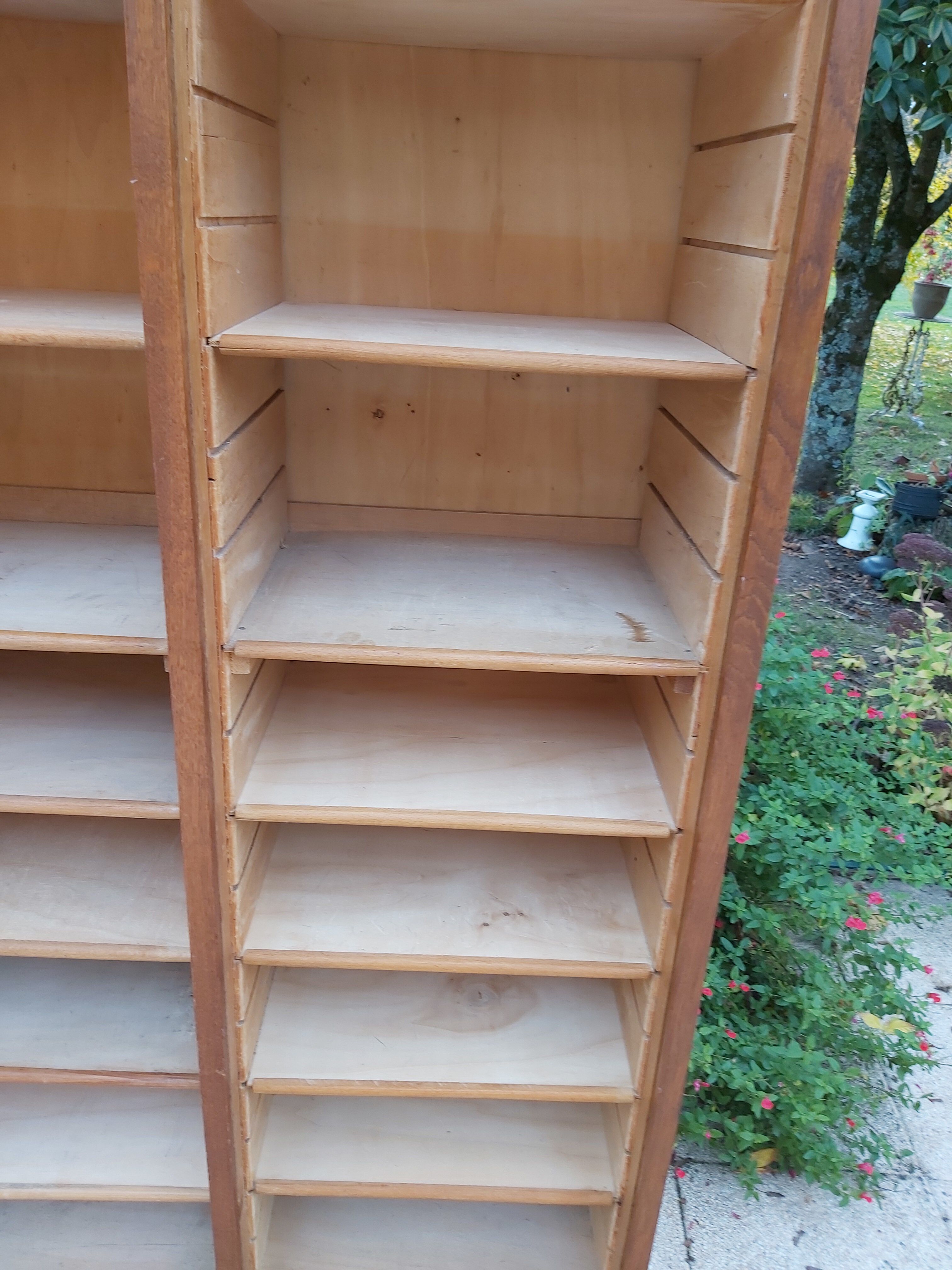 Triple oak curtain binder