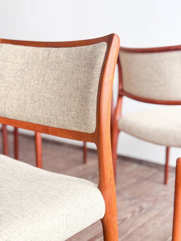 Lot de 6 chaises # 80 en teck par Niels O. Møller, JL Moller, Mid Century