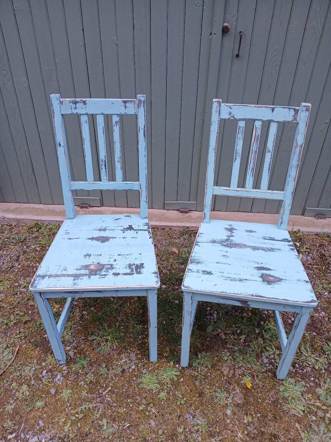 2 vintage style chairs
