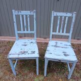 2 vintage style chairs