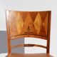 Ensemble de six chaises de différents types de bois