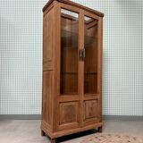 Large pharmacy display case (renovated)