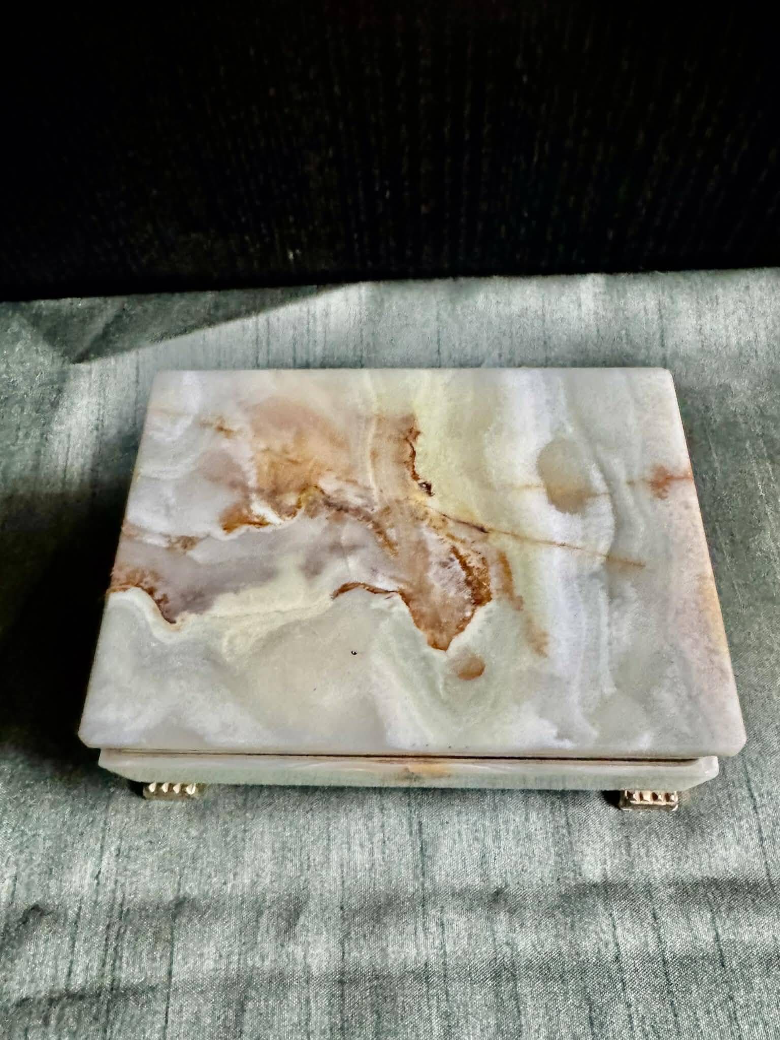 Onyx catchall box from the 1960s, vintage Italy.