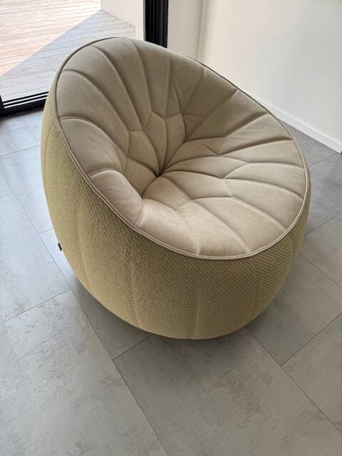 Cinna swivel armchair ottoman model - new condition - alcantara and fabric