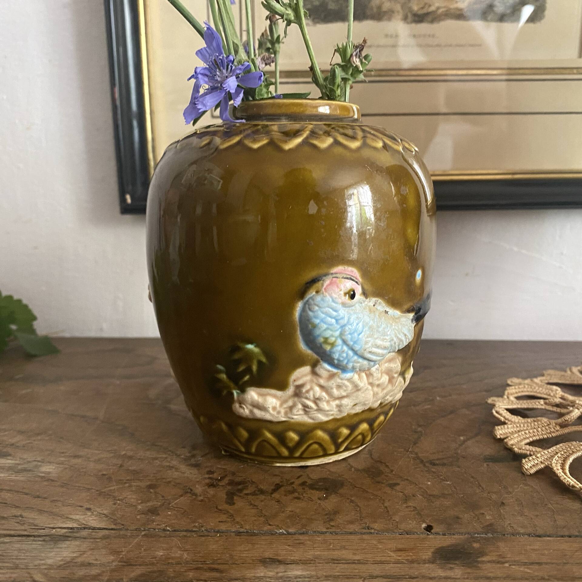 Vase en barbotine oiseaux Japon