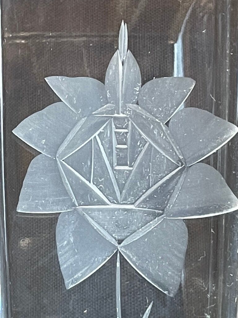 Cristallerie de Vannes le Châtel - Vannes Cristal France - Square vase - Cut crystal