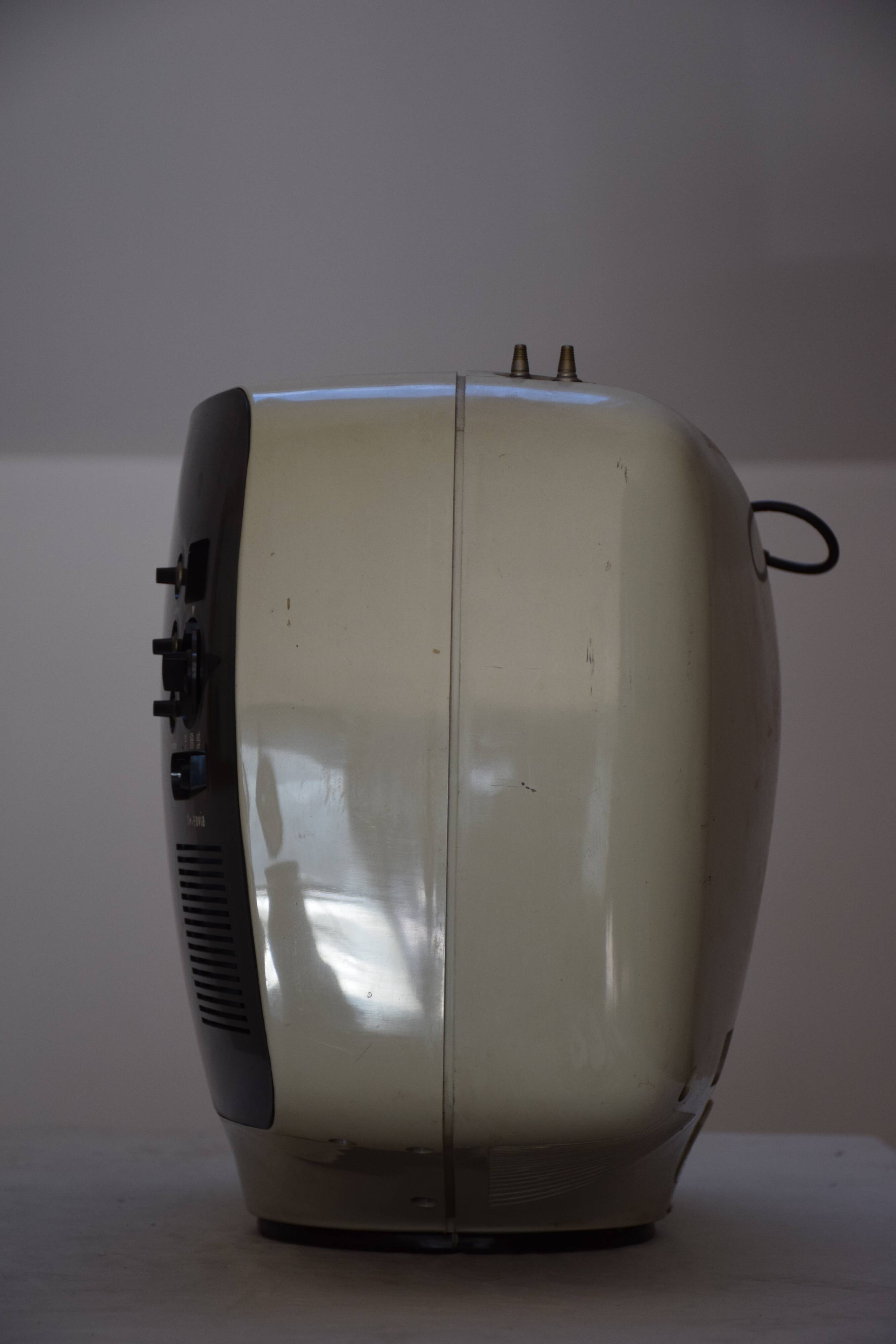 TV Teleavia model P111