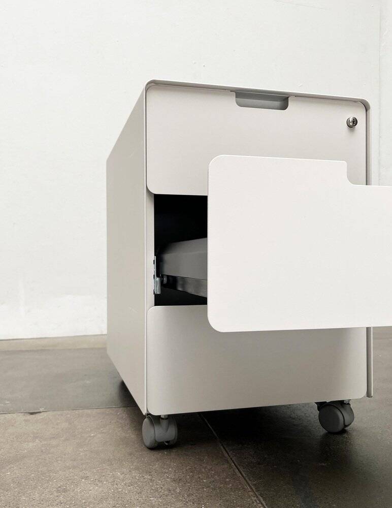 Metal office cart series ATM by Jasper Morrison for Vitra