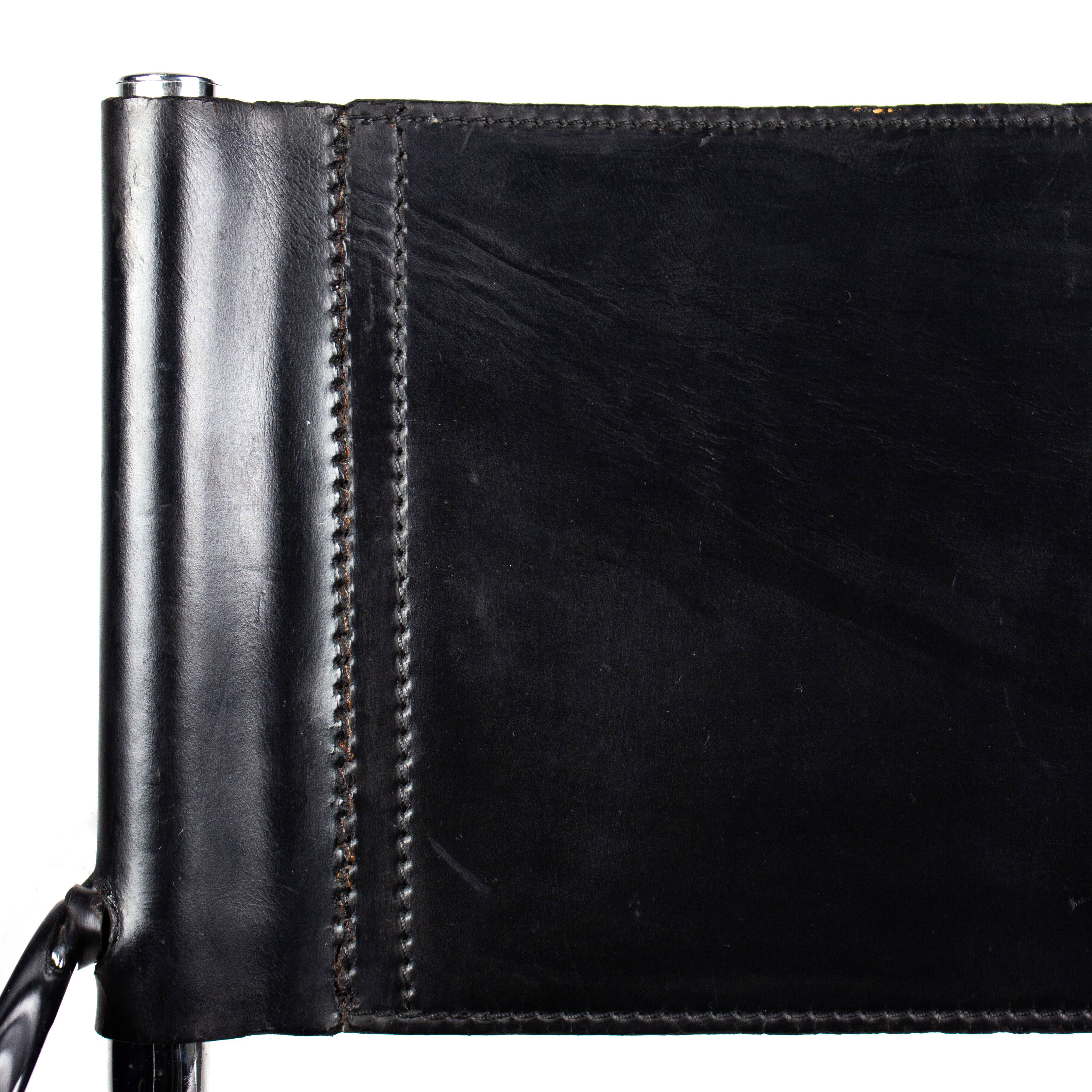 Pair of Matteo Grassi MG5 chairs in black leather and chrome