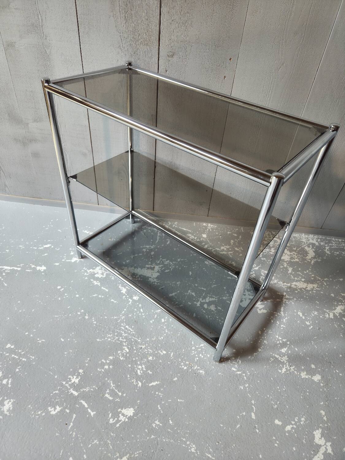 Chrome shelf