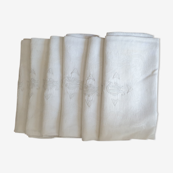 6 linen towels embroidered iris Monogram PD