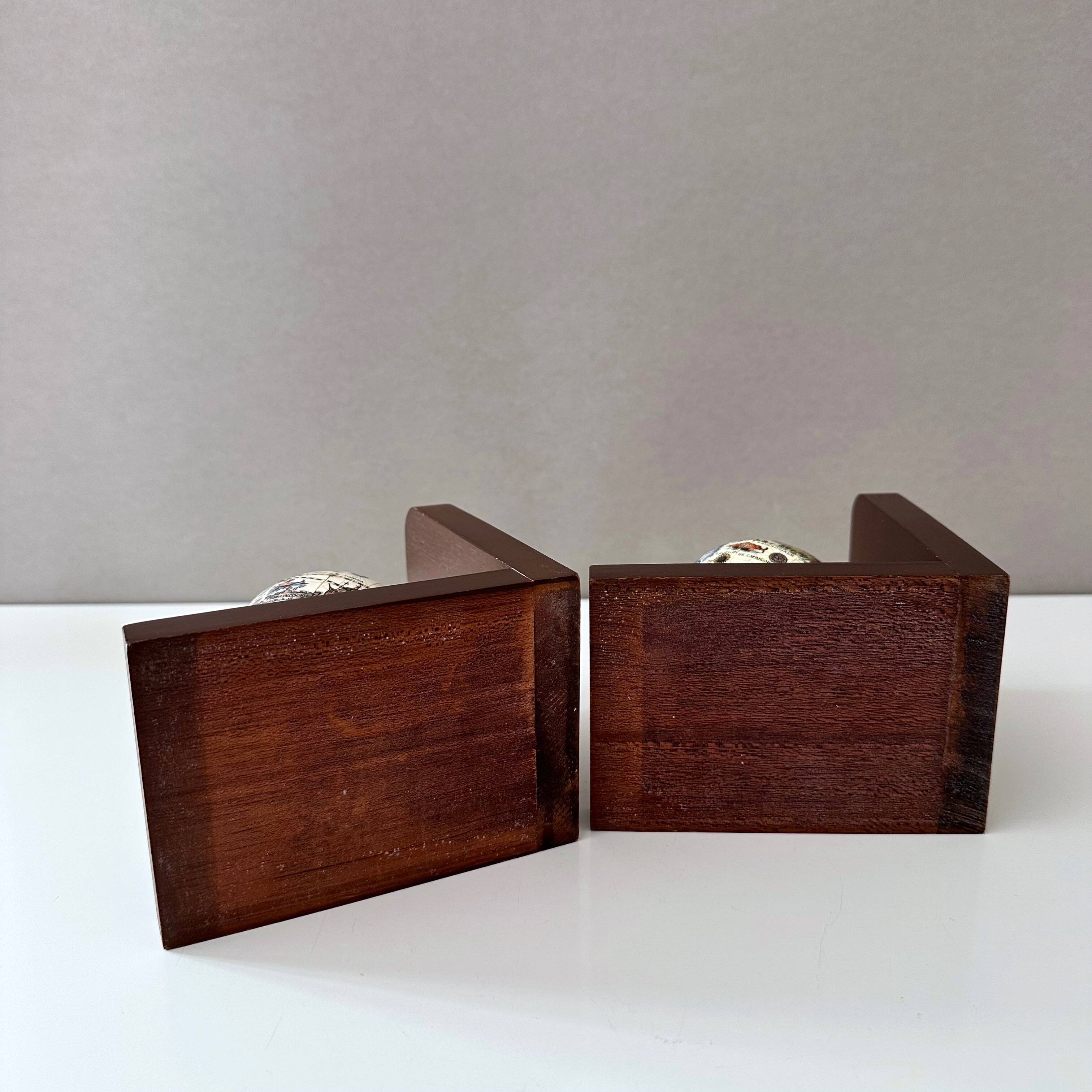 Vintage Bookends – Globe / World Map – Wooden