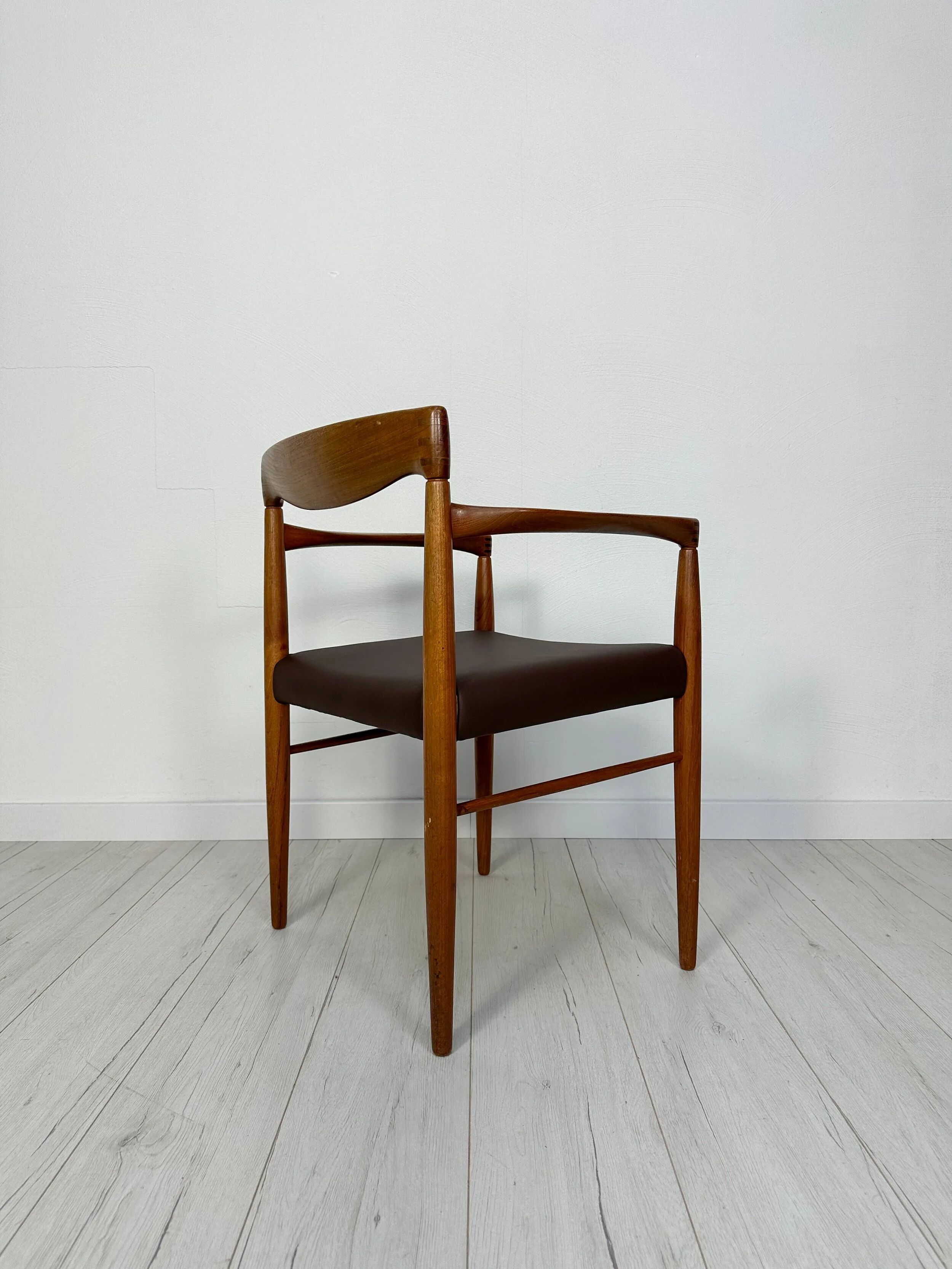 1960s Set of 6 vintage Danish Teak Dining Chairs by H.W. Klein for Bramin