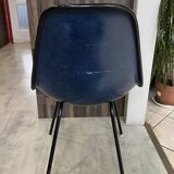 Eames Herman Miller vintage 70s blue vinyl fiberglass chair