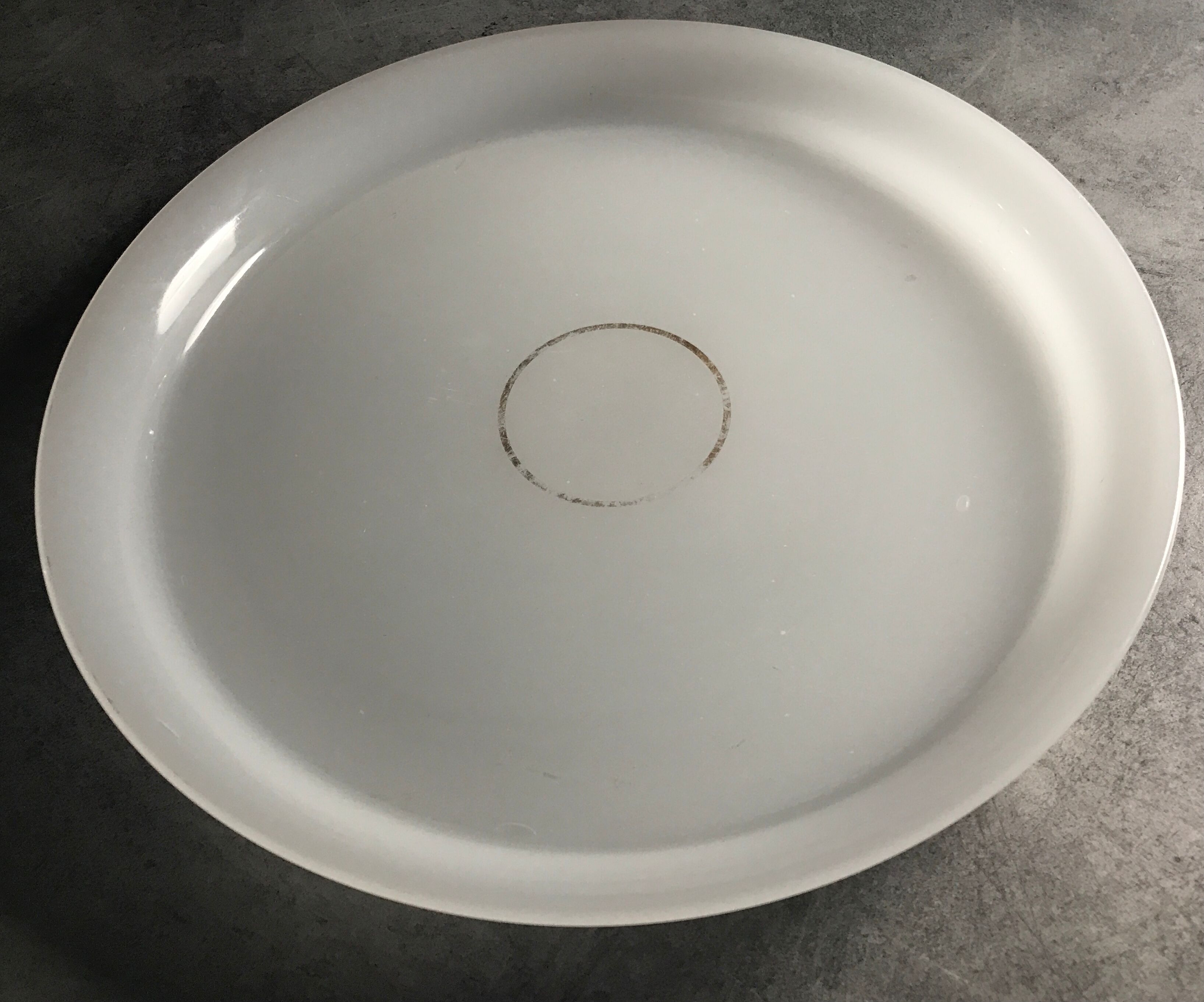 Plateau de serviteur ancien en opaline blanche 26 cm