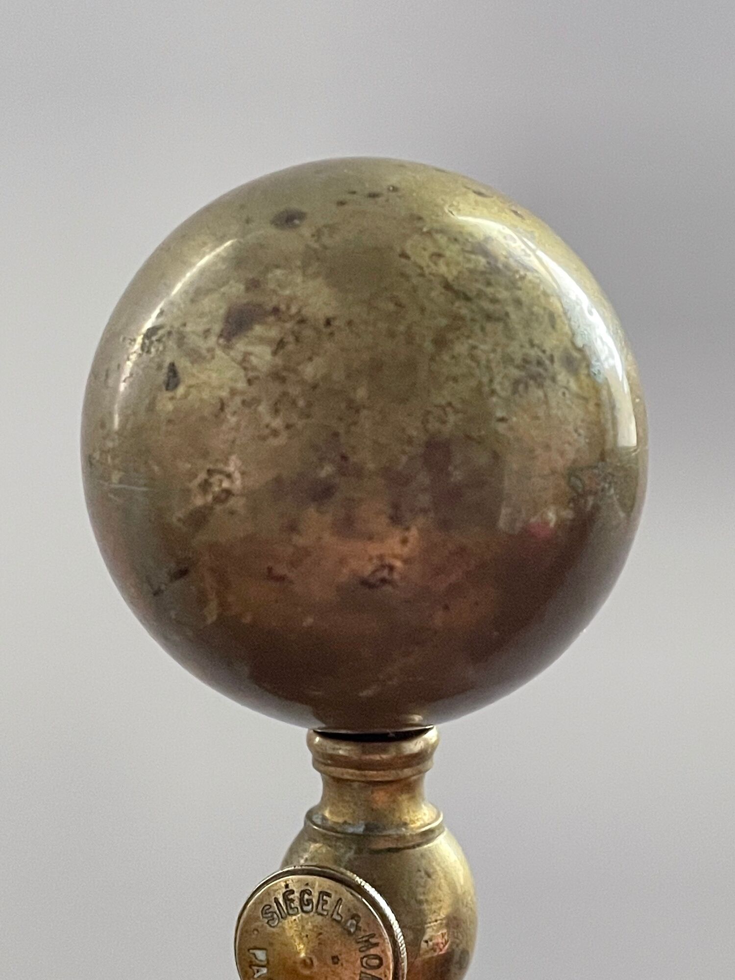 Hat holder siegel & hommey xixth in bronze