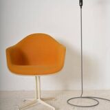 Scandinavian rope lamp