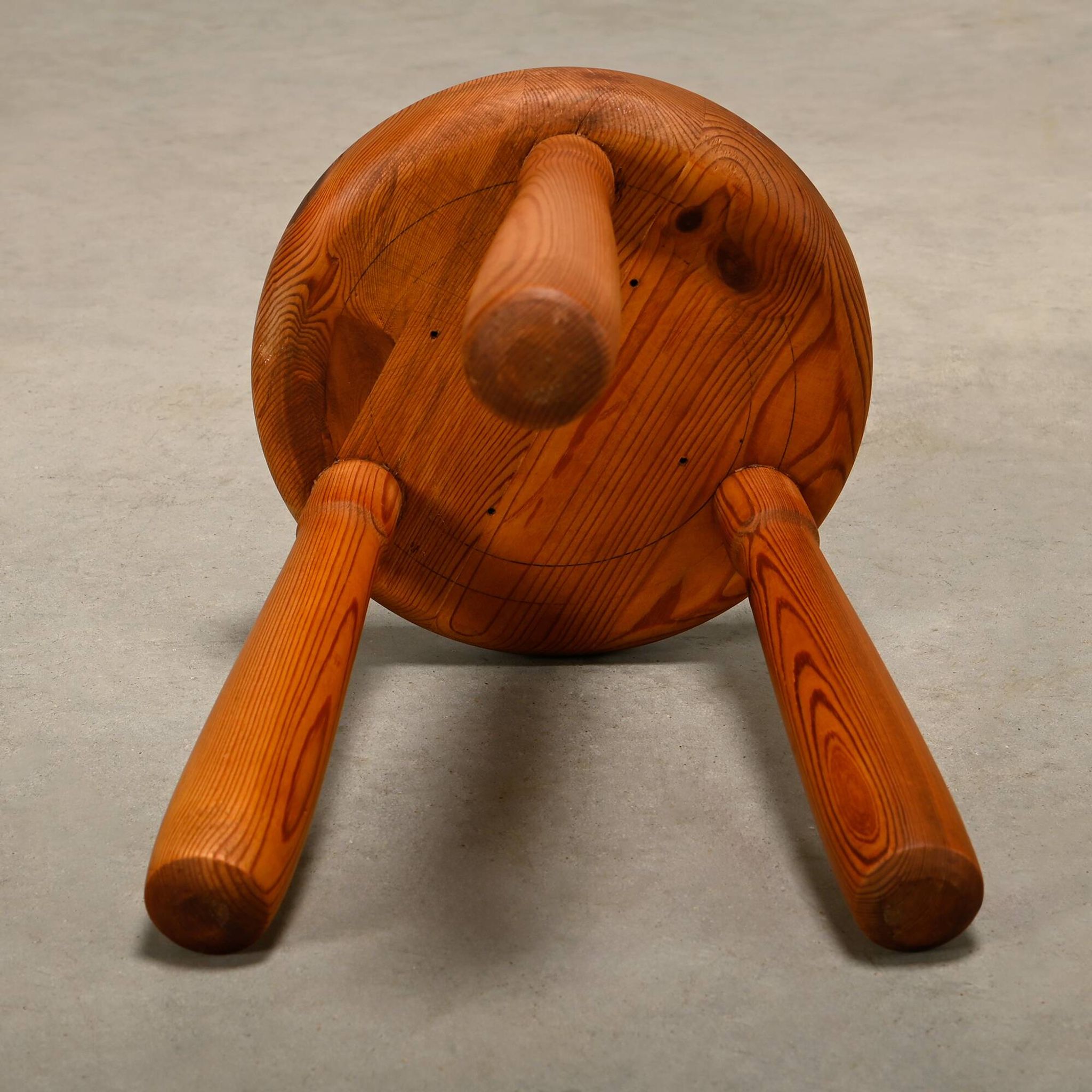 Scandinavian wooden tripod Stool solid pine in style of Ingvar Hildingsson