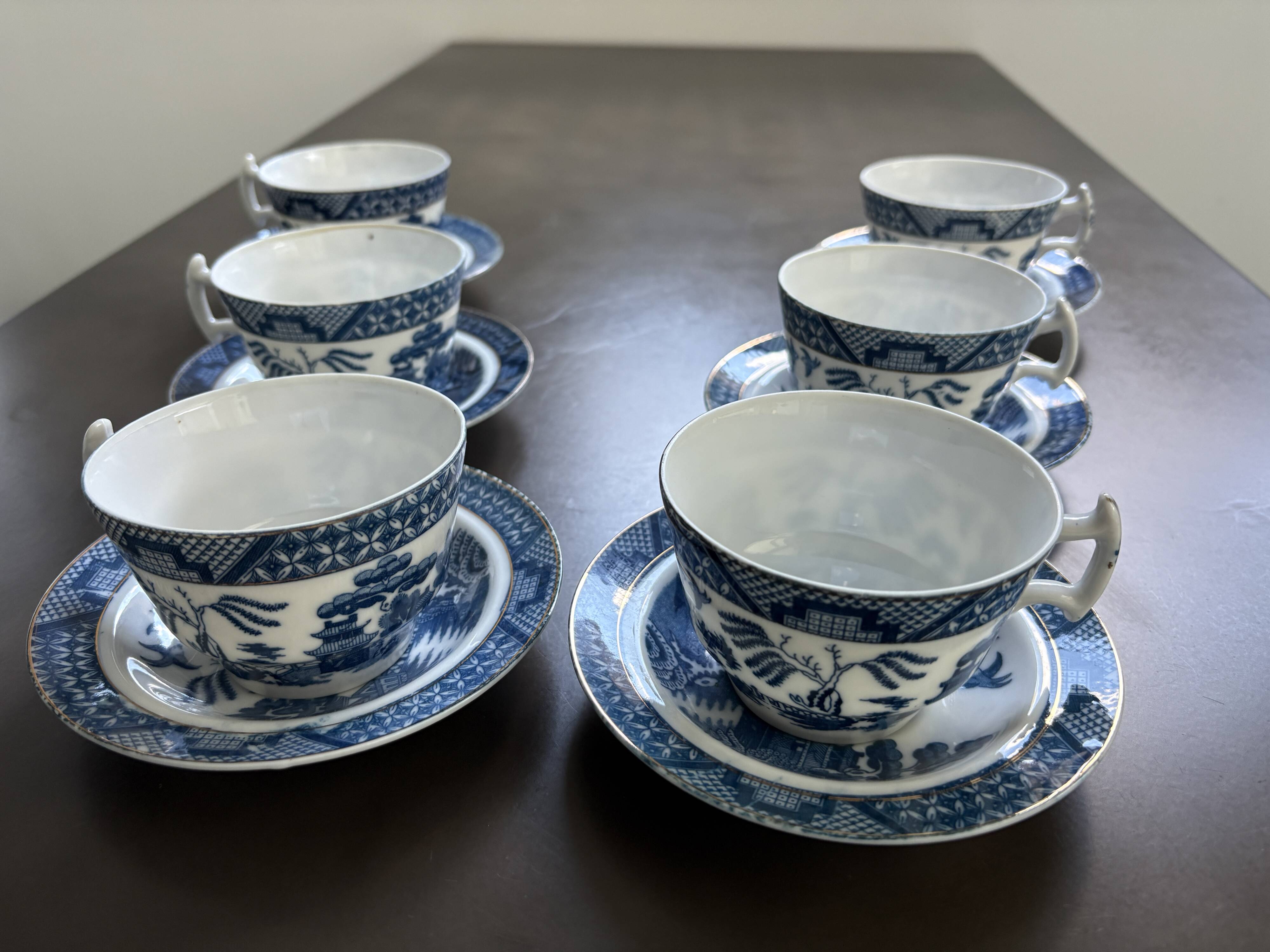 6 Tasses porcelaine de Chine
