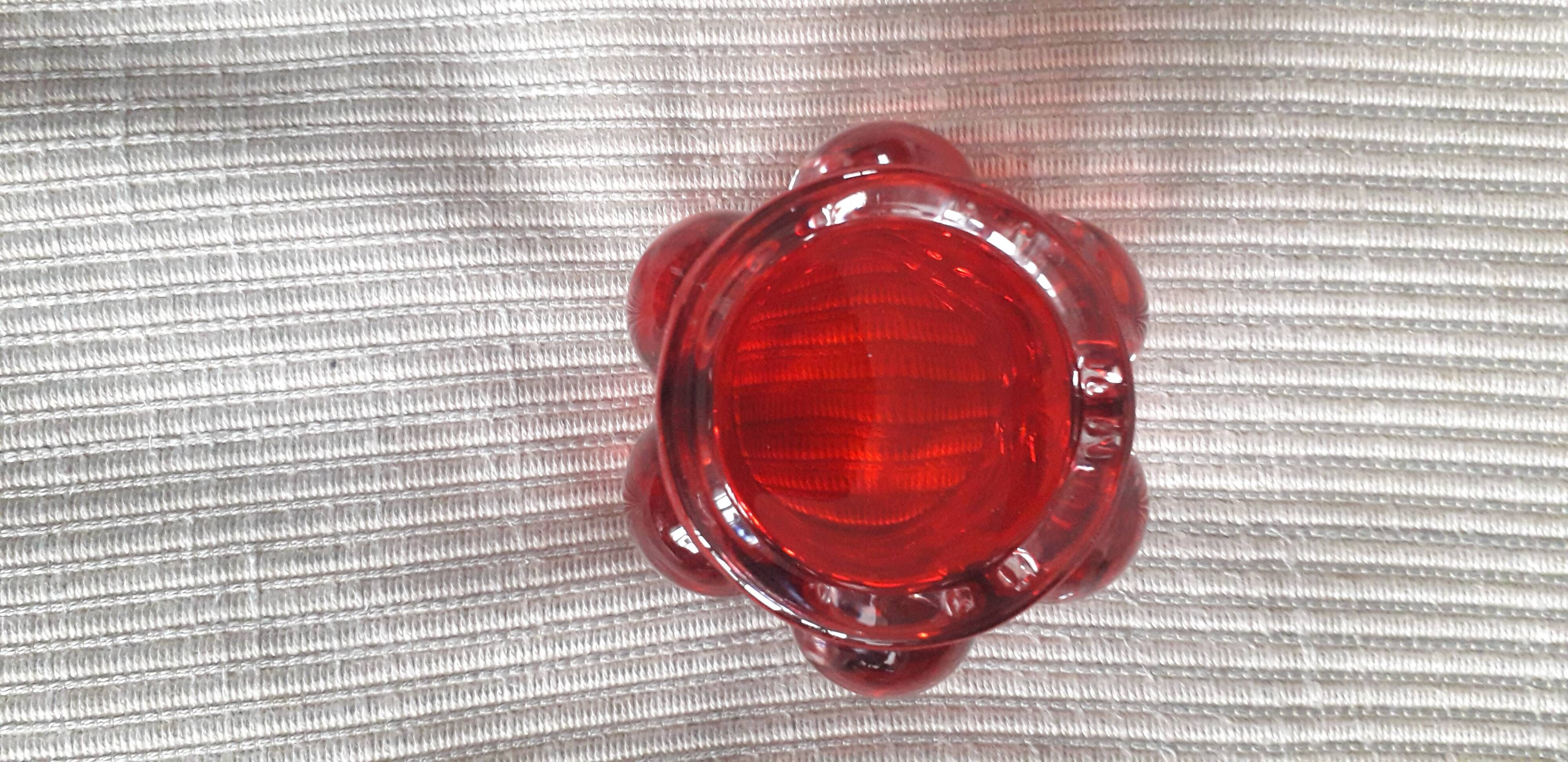 Very original vintage vase with bubble decoration