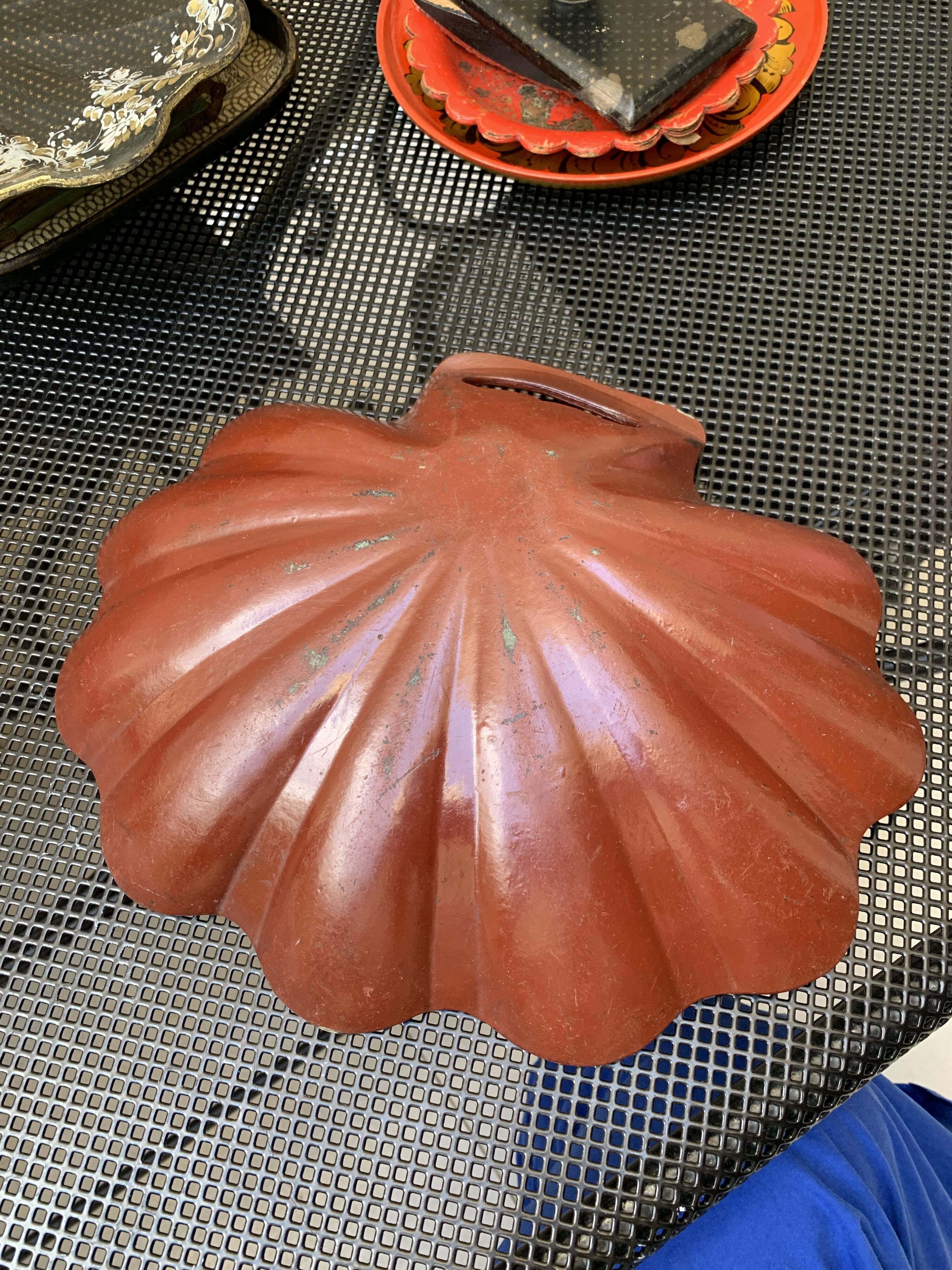 Napoleon III boiled cardboard crumb catcher