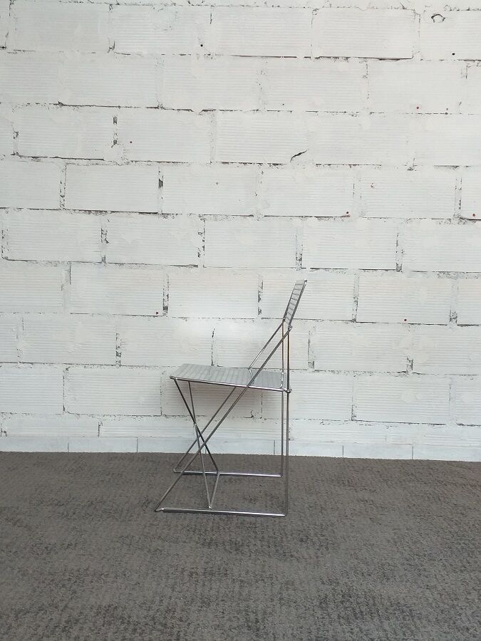 Chaise design italien moderne années 80