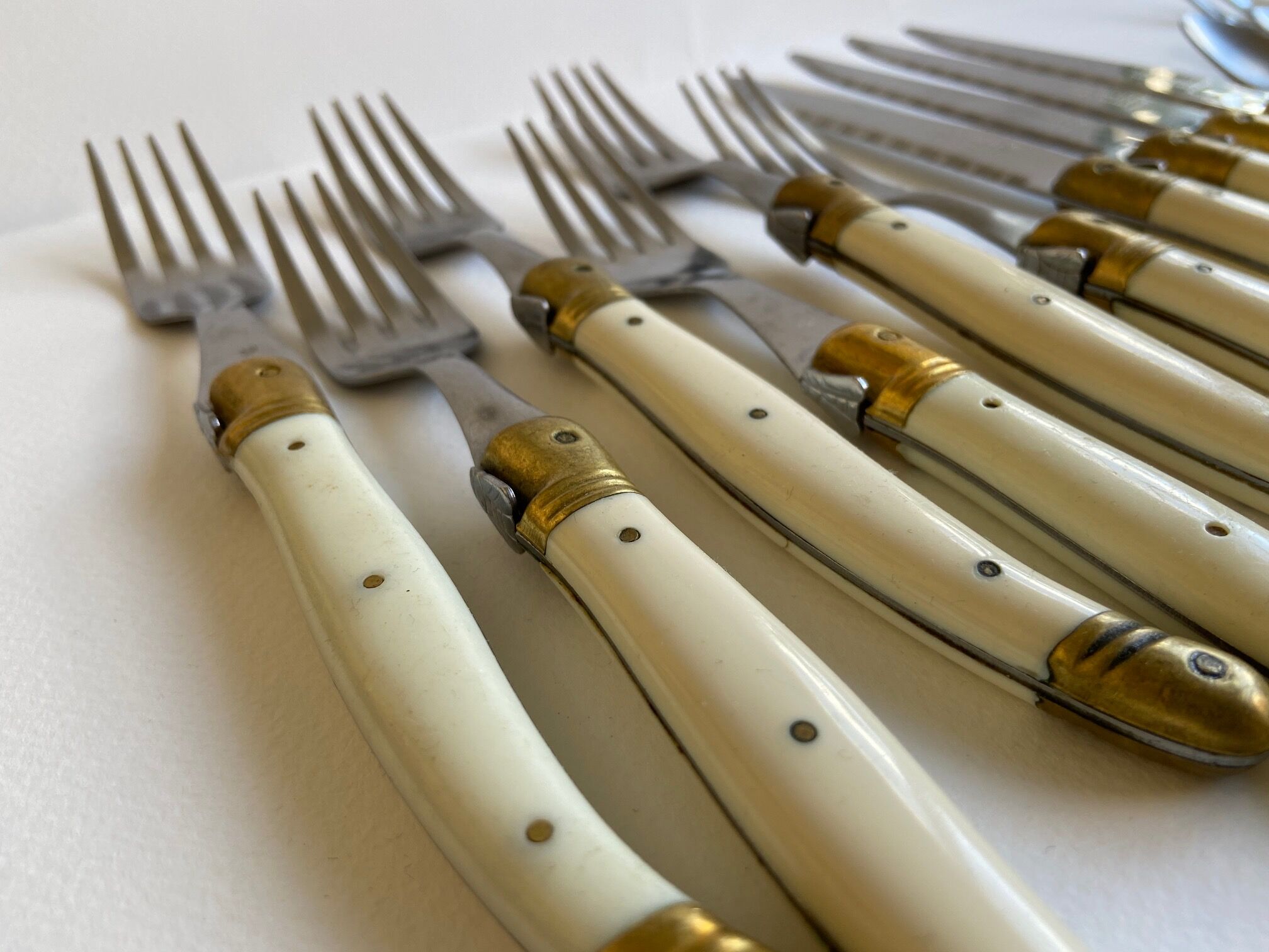 Set of 15 beige covers