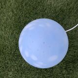 Lampe oeuf Domec en verre bleu et blanc, nuages, 1970