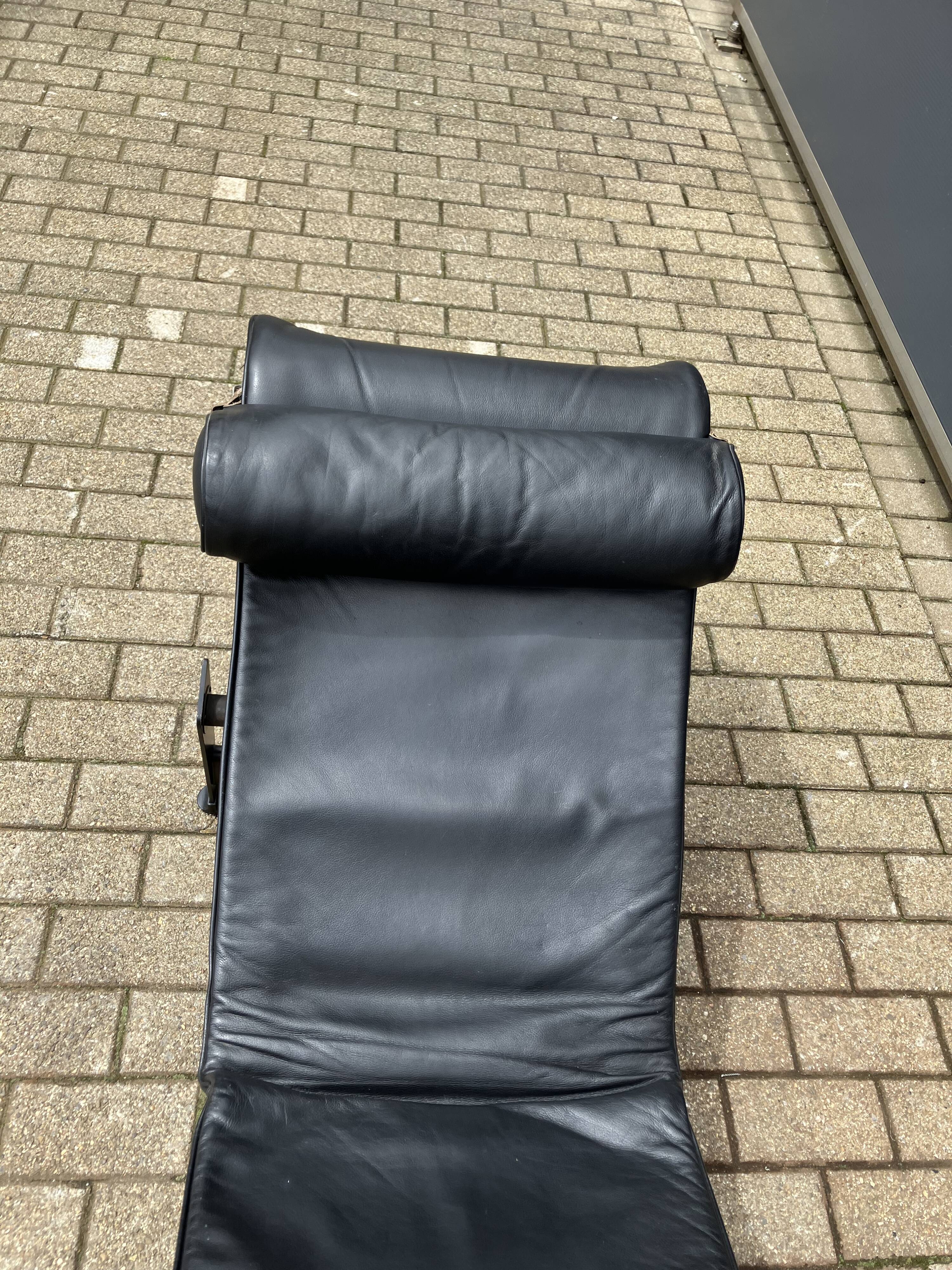 Cassina Lc4 Le Corbusier chaise longue