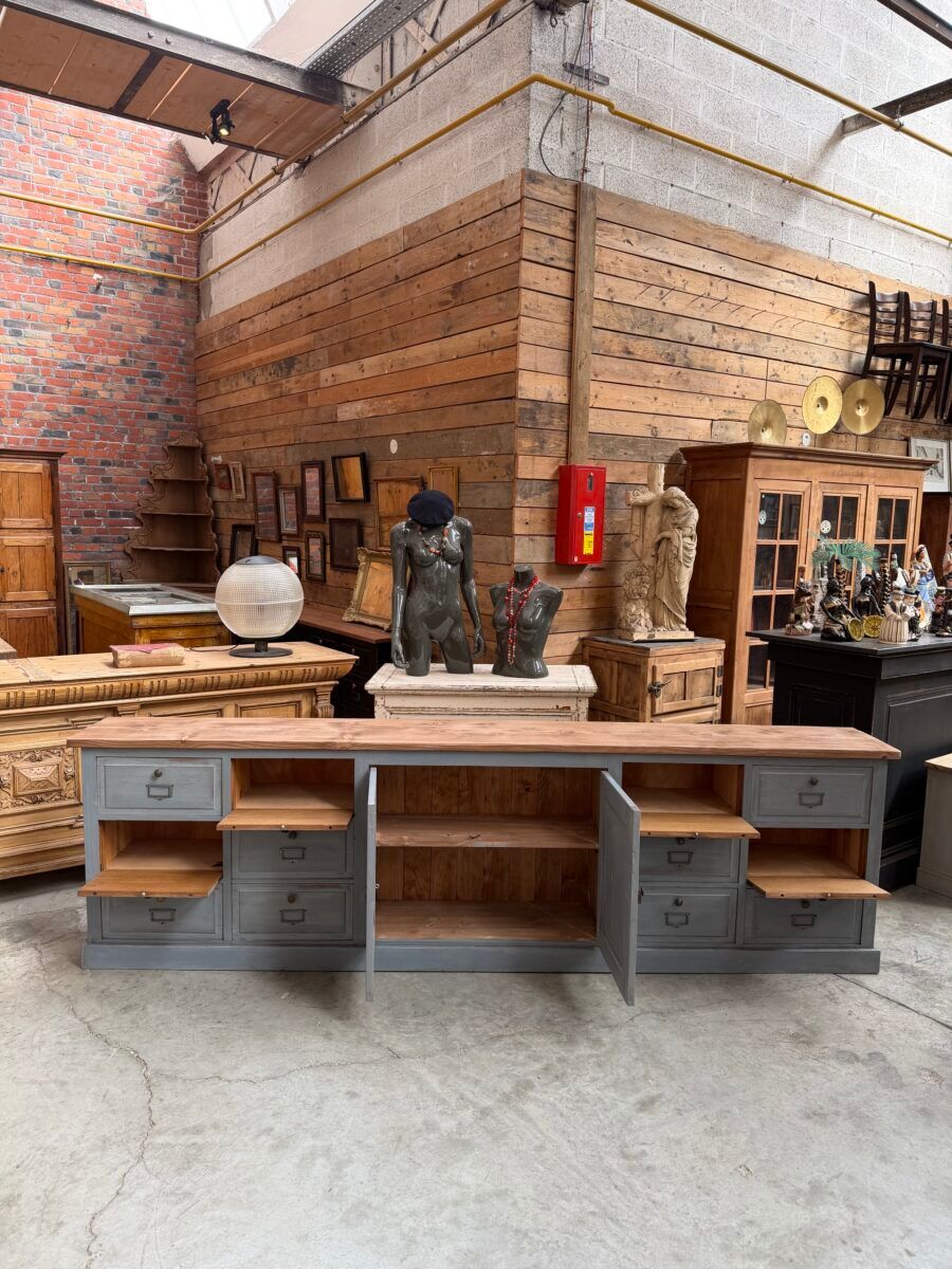 Handcrafted enfilade